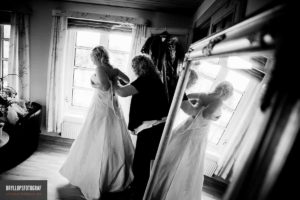 Cool Wedding Gifts For The Bride and Groom