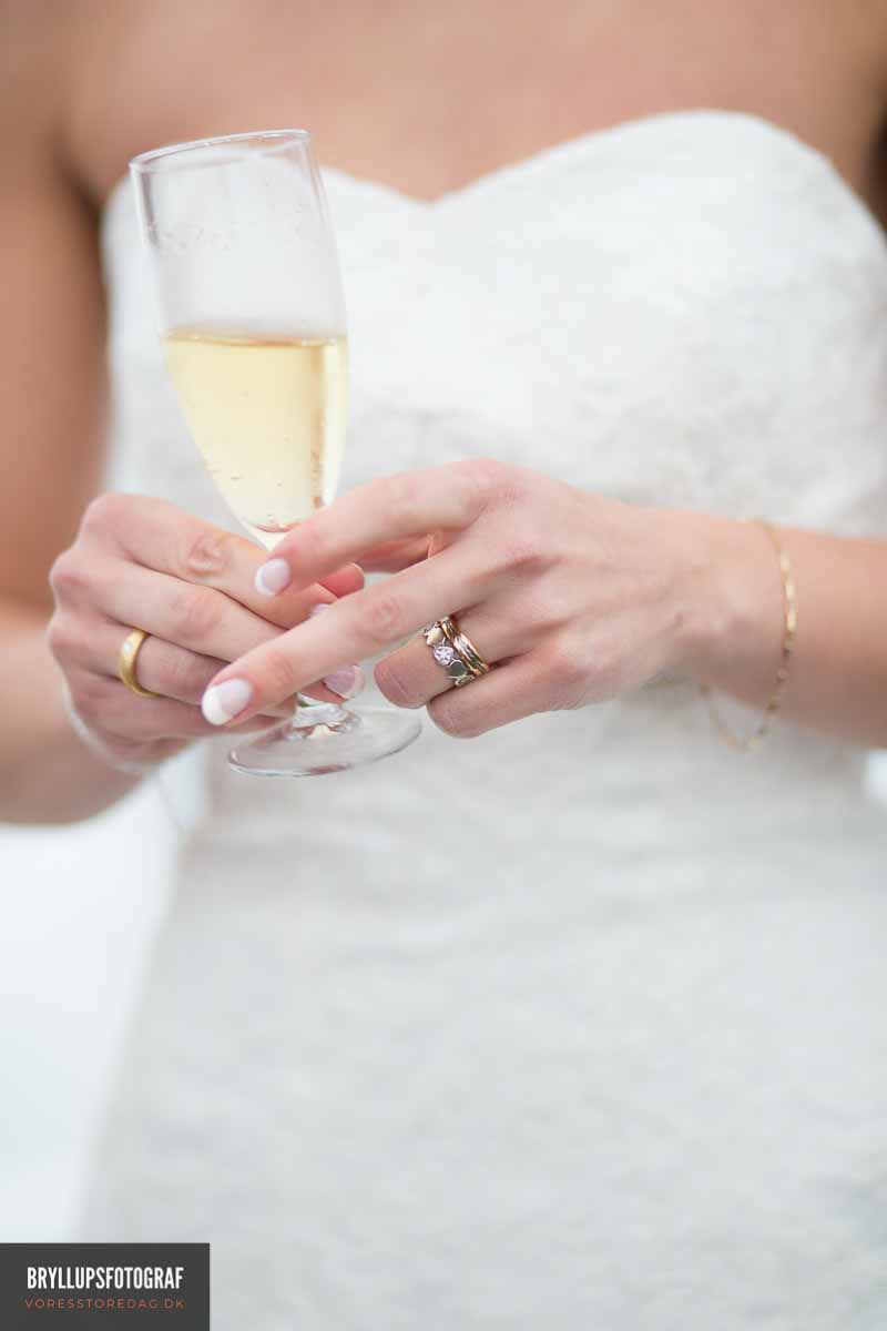 Choosing a Non-traditional Wedding Ring