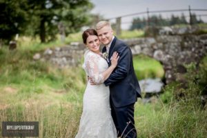 There’s no need to be too fancy with your wedding gift bags