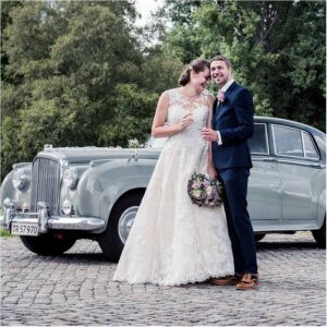 wedding photographer with prices