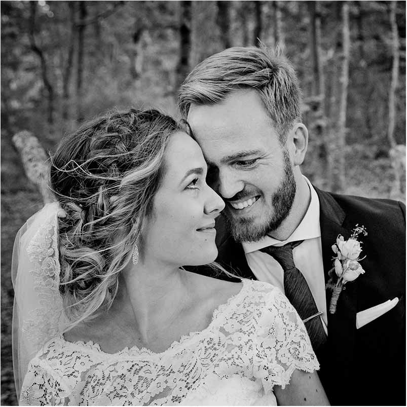 wedding photographer photojournalist